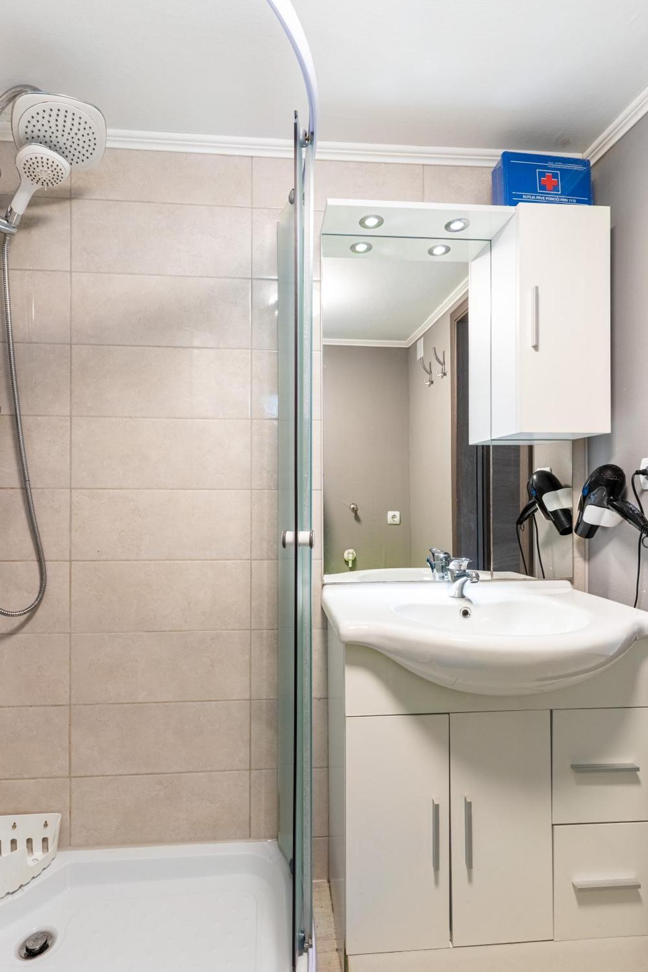 Kuca Matanovic Appartement Cres Buitenkant foto